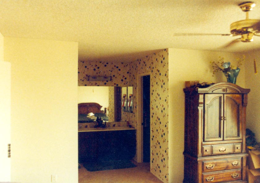 Spanish house master bedroom before